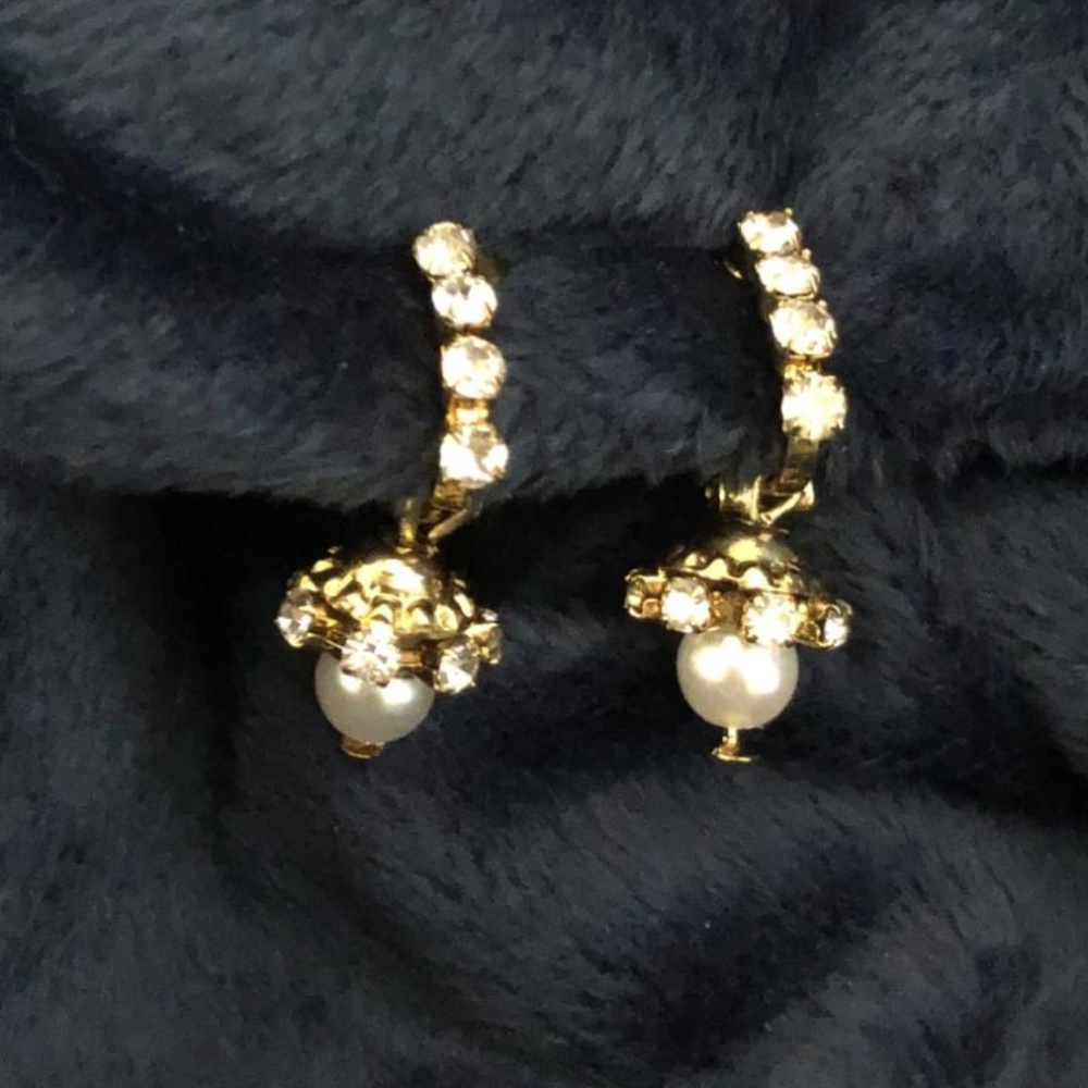 Clip on earrings